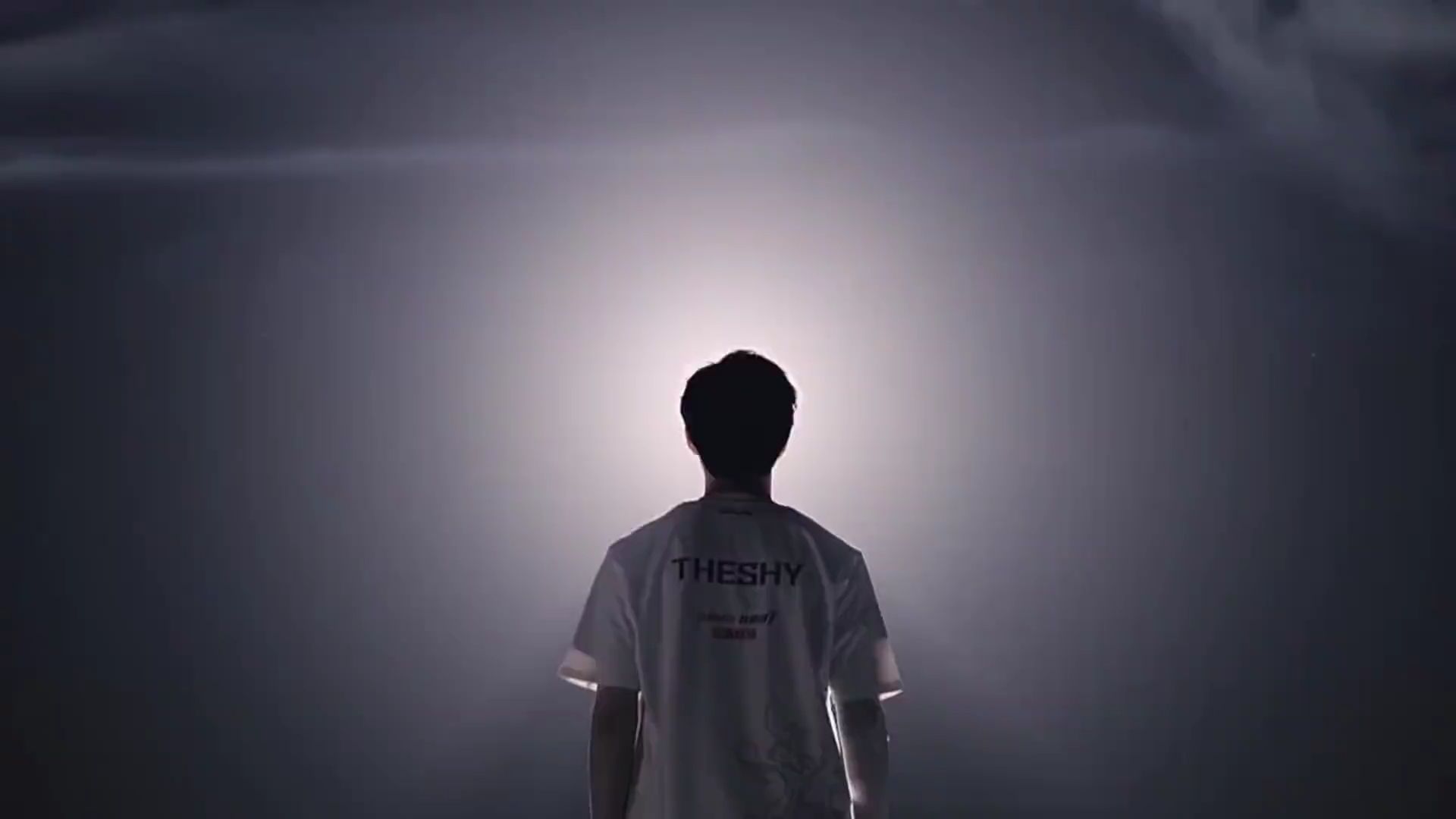 却缺少真正 却缺少真正